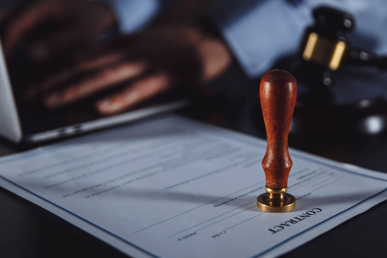 破解跨境电商收款难题：香港公司如何应对平台海牙认证要求？